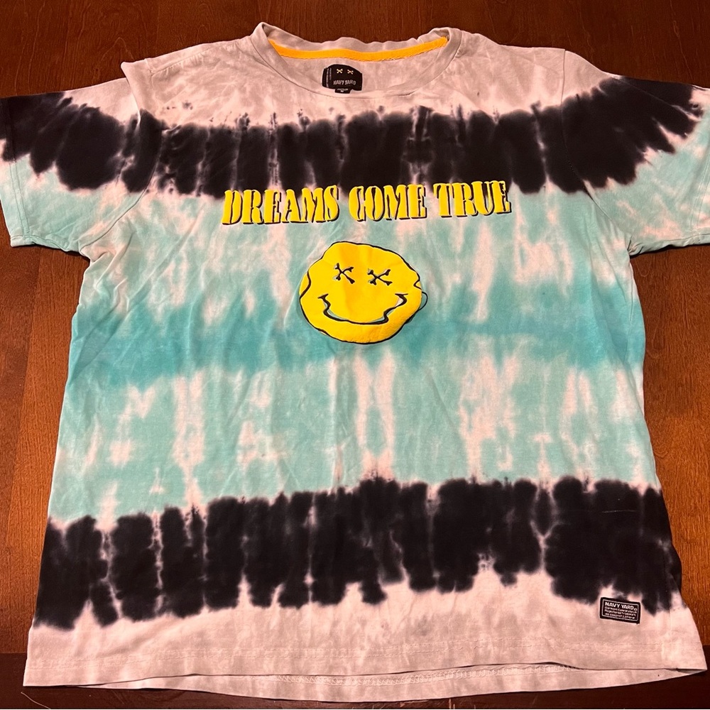 DREAMS COME TRUE Medium Tie Dye Shirt